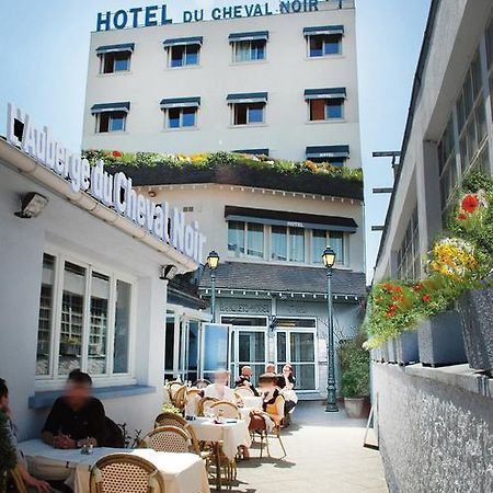 Le Cheval Noir Hôtel Paris Pantin Buitenkant foto