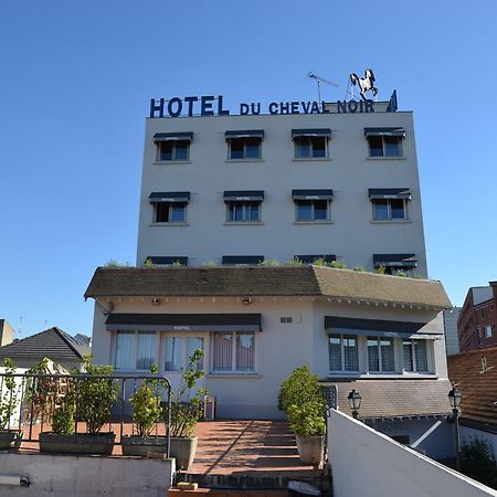 Le Cheval Noir Hôtel Paris Pantin Buitenkant foto